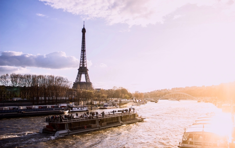 The Ultimate Three-Day Paris Travel Guide: Iconic Landmarks, Hidden Gems, and Delicious Cuisine